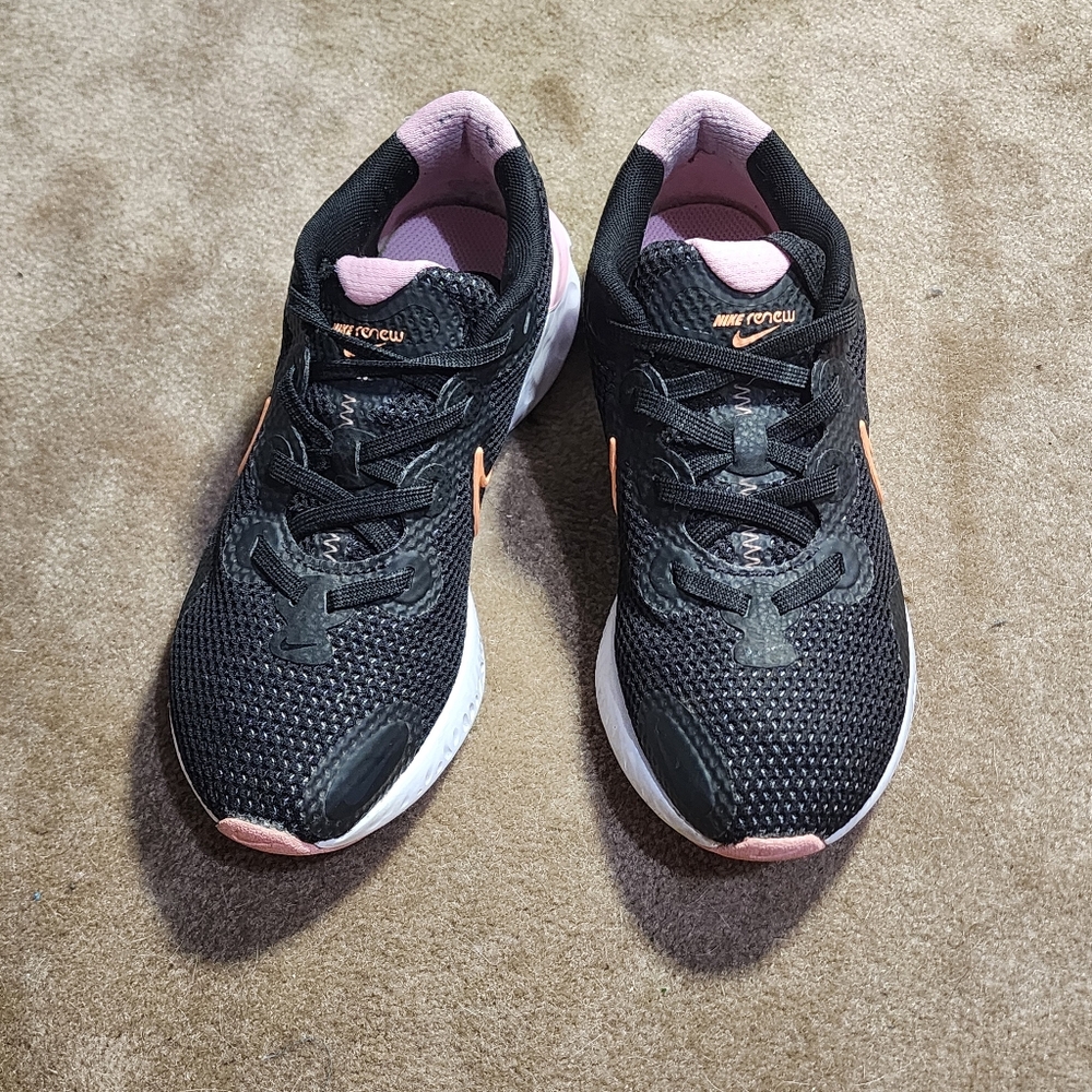 Nike Women's Black, Pink & Peach Slip-in Running Shoes Sz 5